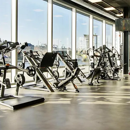 Kings Square By Daniel&jacob's *