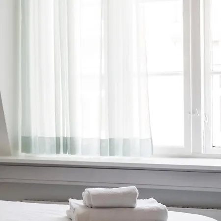 Apartment Kings Square By Daniel&jacob's