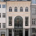 Kings Square By Daniel&jacob's